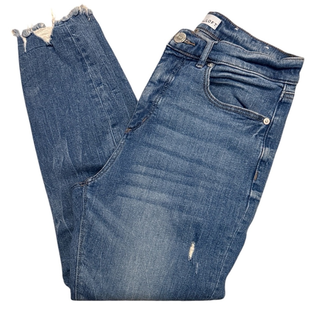 ☀️ Loft High Waist Skinny Factory Distressed Raw Hem Jeans